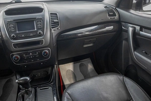 Внедорожник Kia Sorento 2017 года, 2099000 рублей, Барнаул