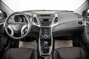 Седан Hyundai Elantra 2015 года, 1349000 рублей, Пермь