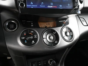 Внедорожник Toyota RAV4 2011 года, 1649000 рублей, Ростов-на-Дону