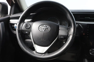 Седан Toyota Corolla 2014 года, 1199000 рублей, Новосибирск