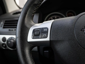 Седан Opel Astra 2014 года, 625000 рублей, Краснодар