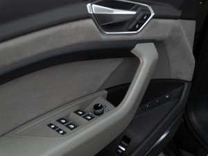 Внедорожник Audi e-tron Sportback 2020 года, 4210434 рублей, Москва