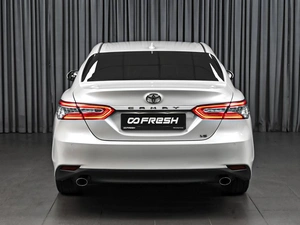 Седан Toyota Camry 2019 года, 3300000 рублей, Ставрополь