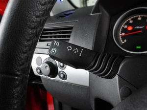 Седан Opel Astra 2012 года, 849000 рублей, Воронеж