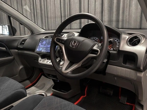 Минивэн Honda Stream 2010 года, 1070000 рублей, Красноярск