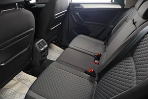 Внедорожник Volkswagen Tiguan 2017 года, 2119000 рублей, Тюмень