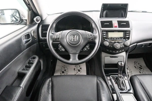 Седан Honda Accord 2007 года, 959000 рублей, Красноярск