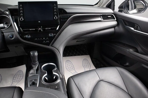 Седан Toyota Camry 2021 года, 3599000 рублей, Оренбург