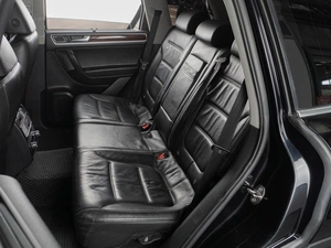 Внедорожник Volkswagen Touareg 2010 года, 1549000 рублей, Тюмень