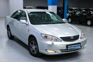 Седан Toyota Camry 2004 года, 878000 рублей, Солонцы