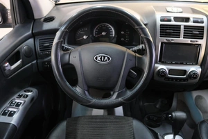 Внедорожник Kia Sportage 2006 года, 969000 рублей, Омск