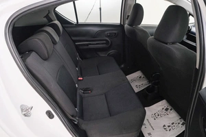 Хетчбэк Toyota Aqua 2016 года, 899000 рублей, Красноярск