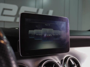Внедорожник Mercedes-benz GLA-класс 2017 года, 2349000 рублей, Воронеж