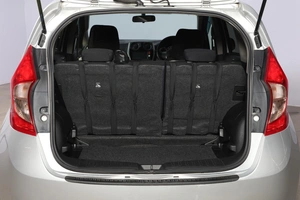 Хетчбэк Nissan Note 2013 года, 1019000 рублей, Новосибирск