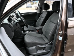 Внедорожник Volkswagen Tiguan 2017 года, 2400000 рублей, Волгоград