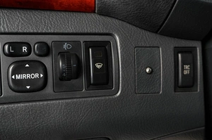 Седан Toyota Avensis 2007 года, 769000 рублей, Тюмень