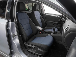 Седан Volkswagen Jetta 2013 года, 899000 рублей, Тюмень