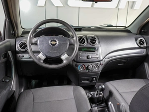 Седан Chevrolet Aveo 2010 года, 379000 рублей, Воронеж