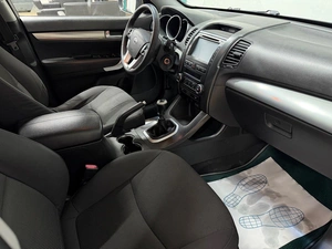 Внедорожник Kia Sorento 2010 года, 1099000 рублей, Красноярск