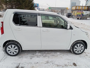 Хетчбэк Suzuki Wagon R 2016 года, 699900 рублей, Красноярск