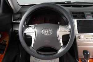 Седан Toyota Camry 2010 года, 1379000 рублей, Тюмень