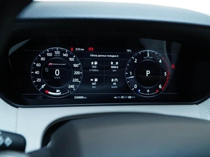 Внедорожник Land Rover Range Rover Velar 2019 года, 4707777 рублей, Москва