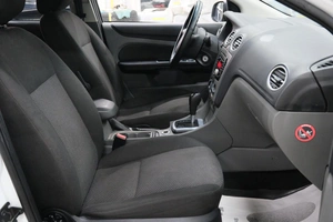 Седан Ford Focus 2010 года, 649000 рублей, Омск