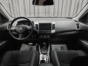 Внедорожник Mitsubishi Outlander 2011 года, 1280000 рублей, Красноярск