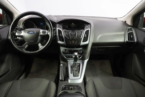 Хетчбэк Ford Focus 2012 года, 829000 рублей, Новосибирск