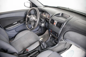 Хетчбэк Nissan Almera 2005 года, 399000 рублей, Пермь