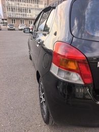 Хетчбэк Toyota Vitz 2009 года, 660000 рублей, Сосновоборск