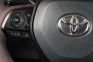 Внедорожник Toyota RAV4 2021 года, 3169000 рублей, Тюмень