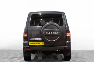 Внедорожник УАЗ Patriot 2016 года, 989000 рублей, Барнаул