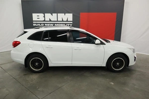 Универсал Chevrolet Cruze 2014 года, 990000 рублей, Курск