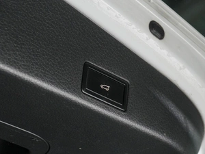 Внедорожник Volkswagen Touareg 2014 года, 2399000 рублей, Воронеж