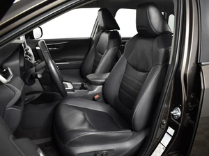 Внедорожник Toyota RAV4 2022 года, 2935200 рублей, Казань