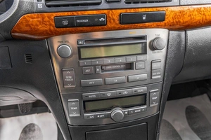 Седан Toyota Avensis 2007 года, 619000 рублей, Барнаул