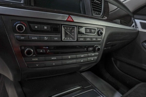 Седан Genesis G70 2018 года, 2999000 рублей, Челябинск