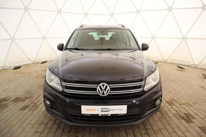 Внедорожник Volkswagen Tiguan 2016 года, 1570000 рублей, Обнинск