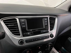 Седан Hyundai Solaris 2020 года, 1299000 рублей, Красноярск