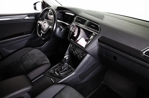Внедорожник Volkswagen Tiguan 2018 года, 3129000 рублей, Пермь