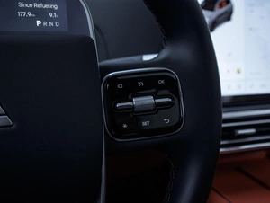 Внедорожник Li Auto L9 2024 года, 6820000 рублей, Большой Сочи