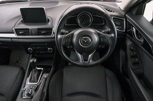 Хетчбэк Mazda Axela 2015 года, 1499000 рублей, Красноярск