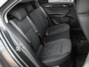 Лифтбек Volkswagen Polo 2021 года, 1894000 рублей, Кирилловка