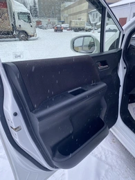 Минивэн Honda Freed 2013 года, 959000 рублей, Красноярск