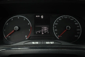 Седан Volkswagen Polo 2022 года, 1850000 рублей, Курск