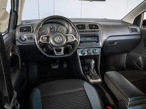 Седан Volkswagen Polo 2019 года, 1030000 рублей, Краснодар