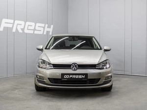 Хетчбэк Volkswagen Golf 2014 года, 1330000 рублей, Омск
