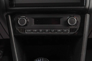 Седан Volkswagen Polo 2017 года, 979000 рублей, Челябинск