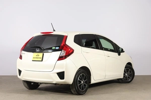 Хетчбэк Honda Fit 2017 года, 1189000 рублей, Новосибирск